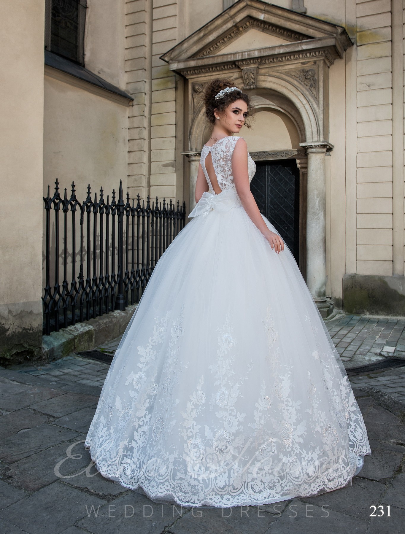 wedding dress 231