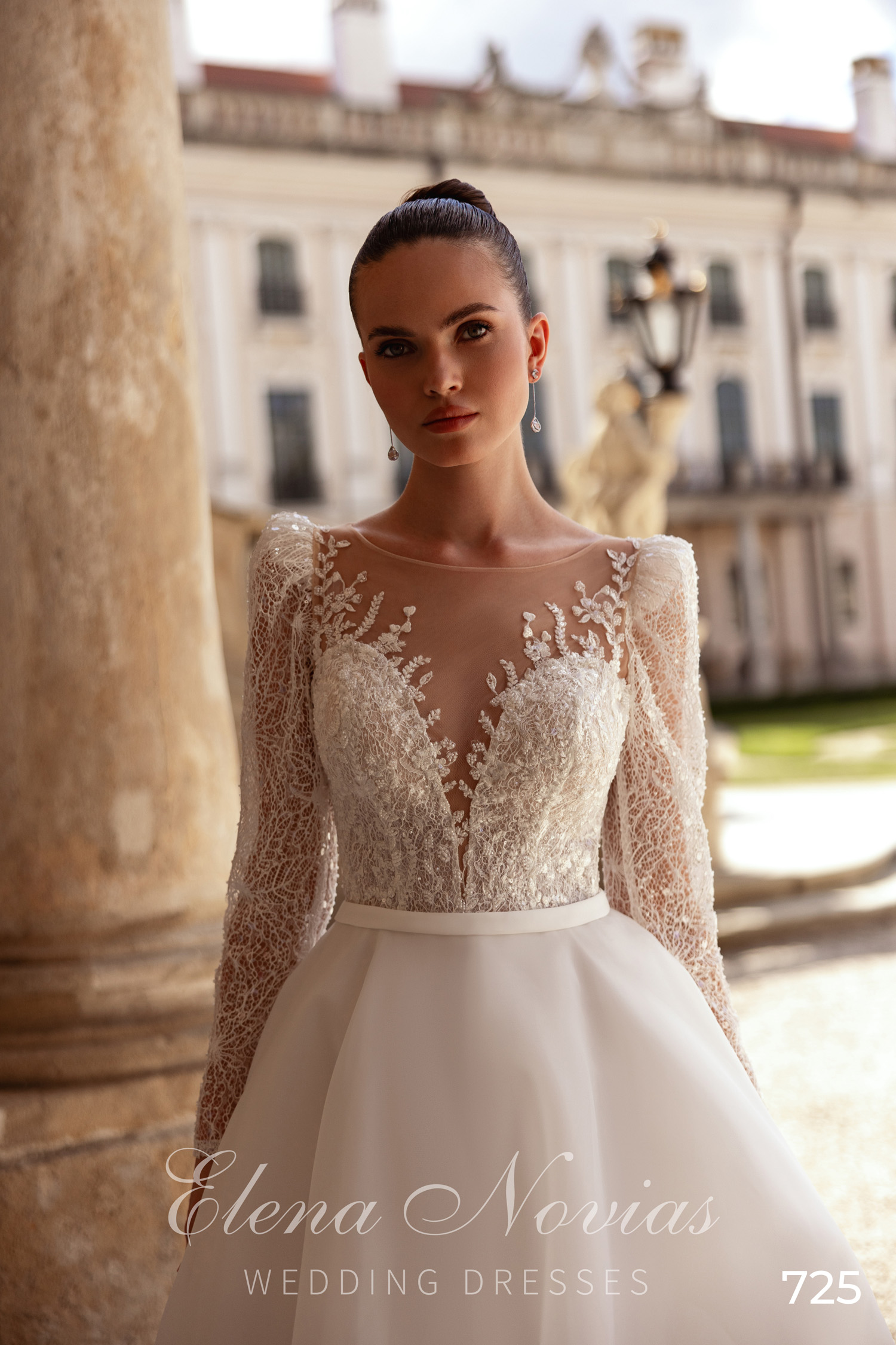 Wedding dresses 725 3