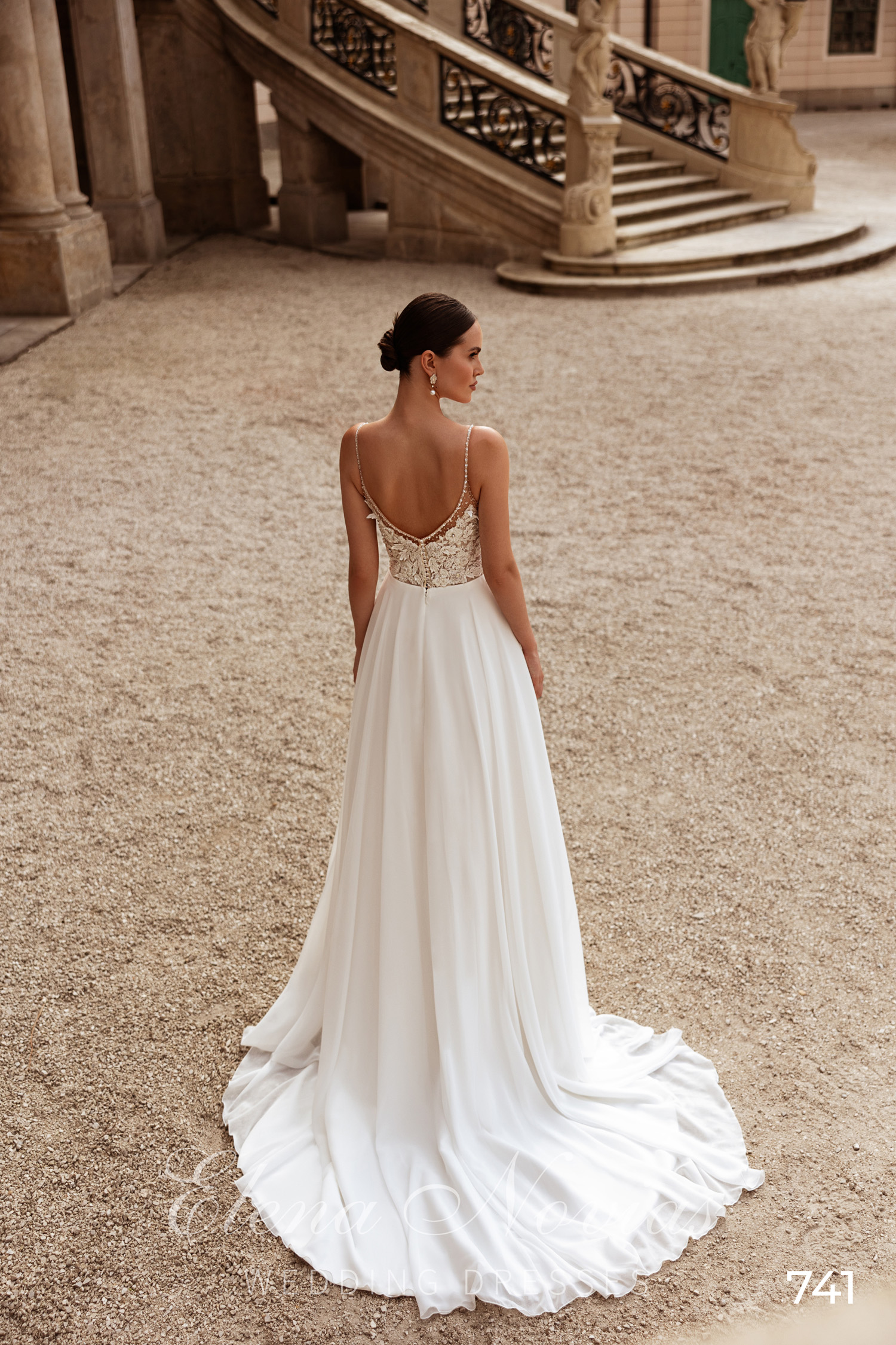 Wedding dresses 741 2