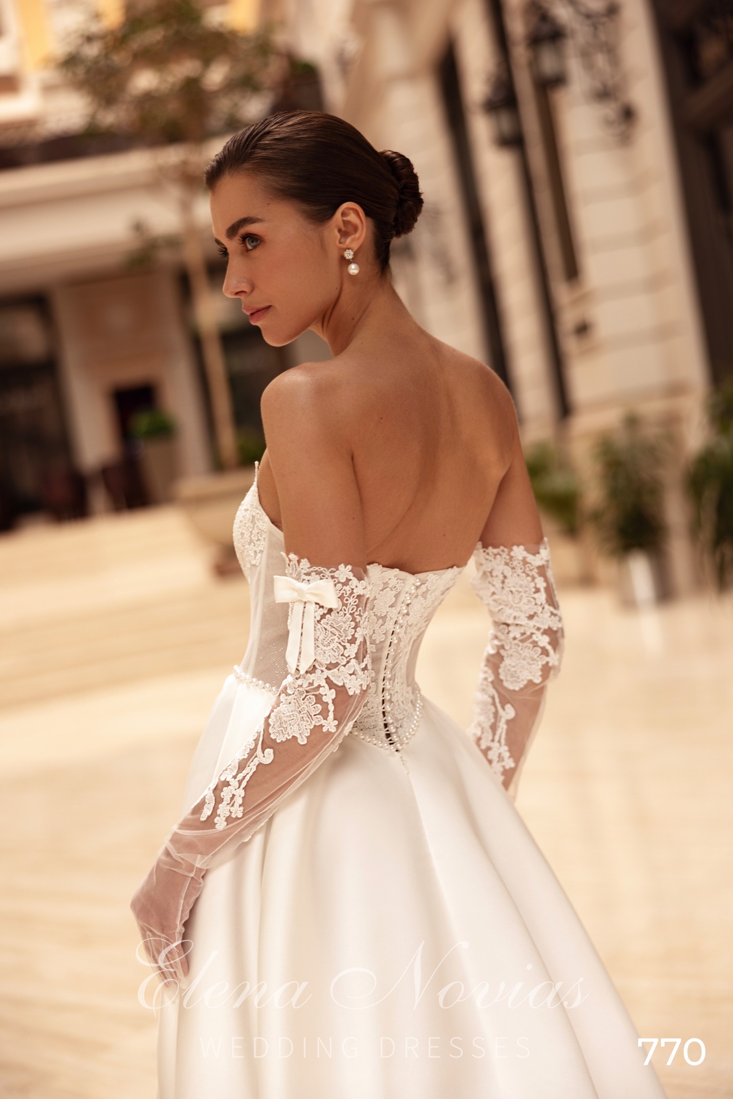 Wedding dresses 770 3
