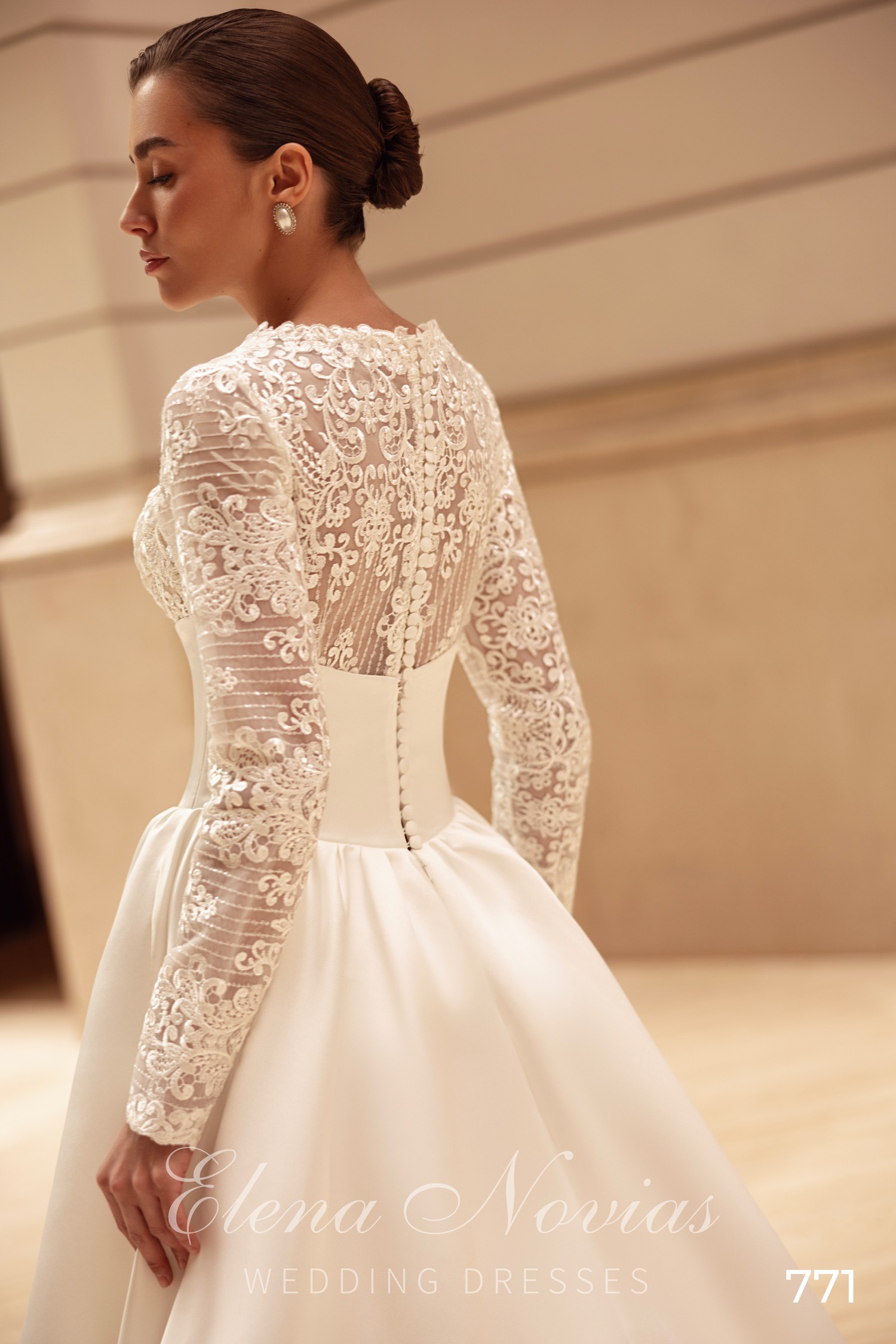 Wedding dresses 771 1
