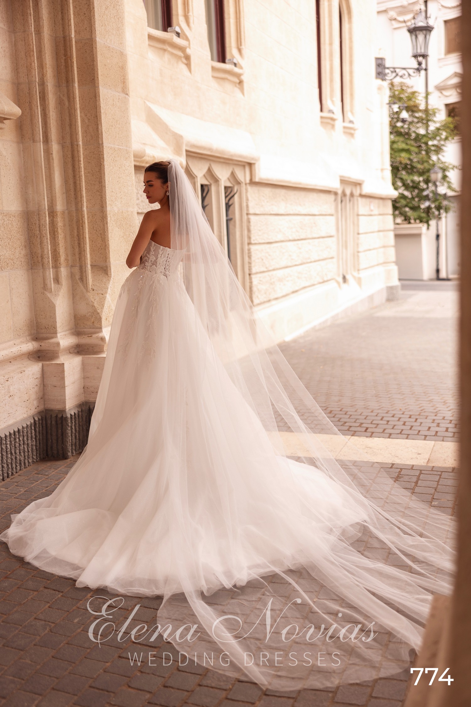 Wedding dresses 774 4