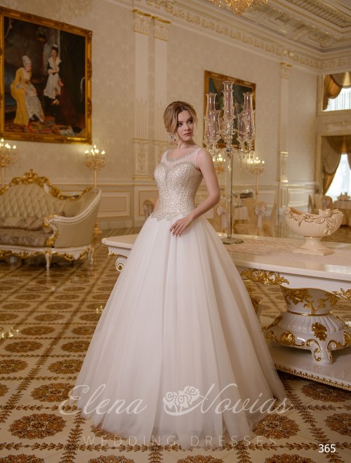 Свадебное платье А-силуэта Elenanovias